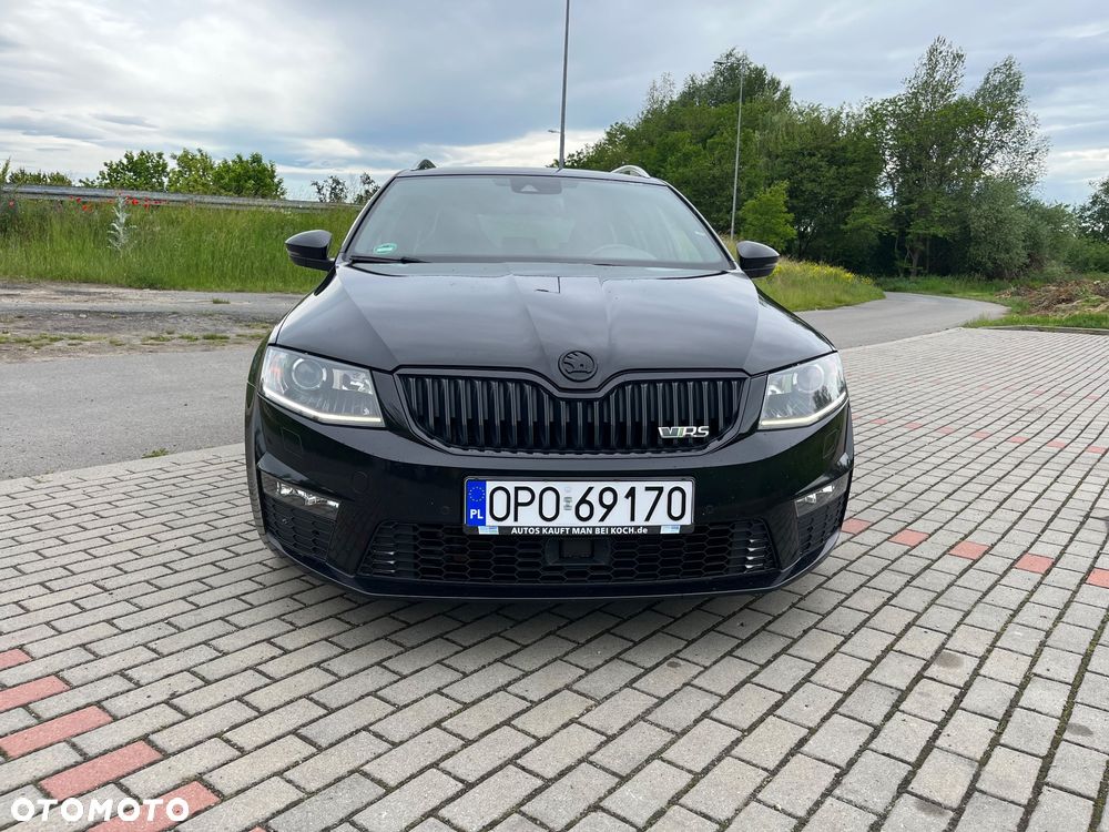Skoda Octavia 2.0 TDI DSG RS - 3