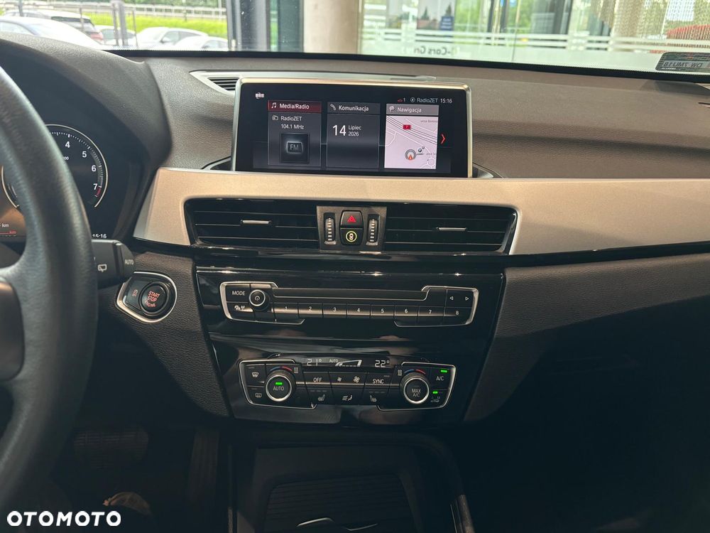 BMW X1 sDrive18i Advantage - 18
