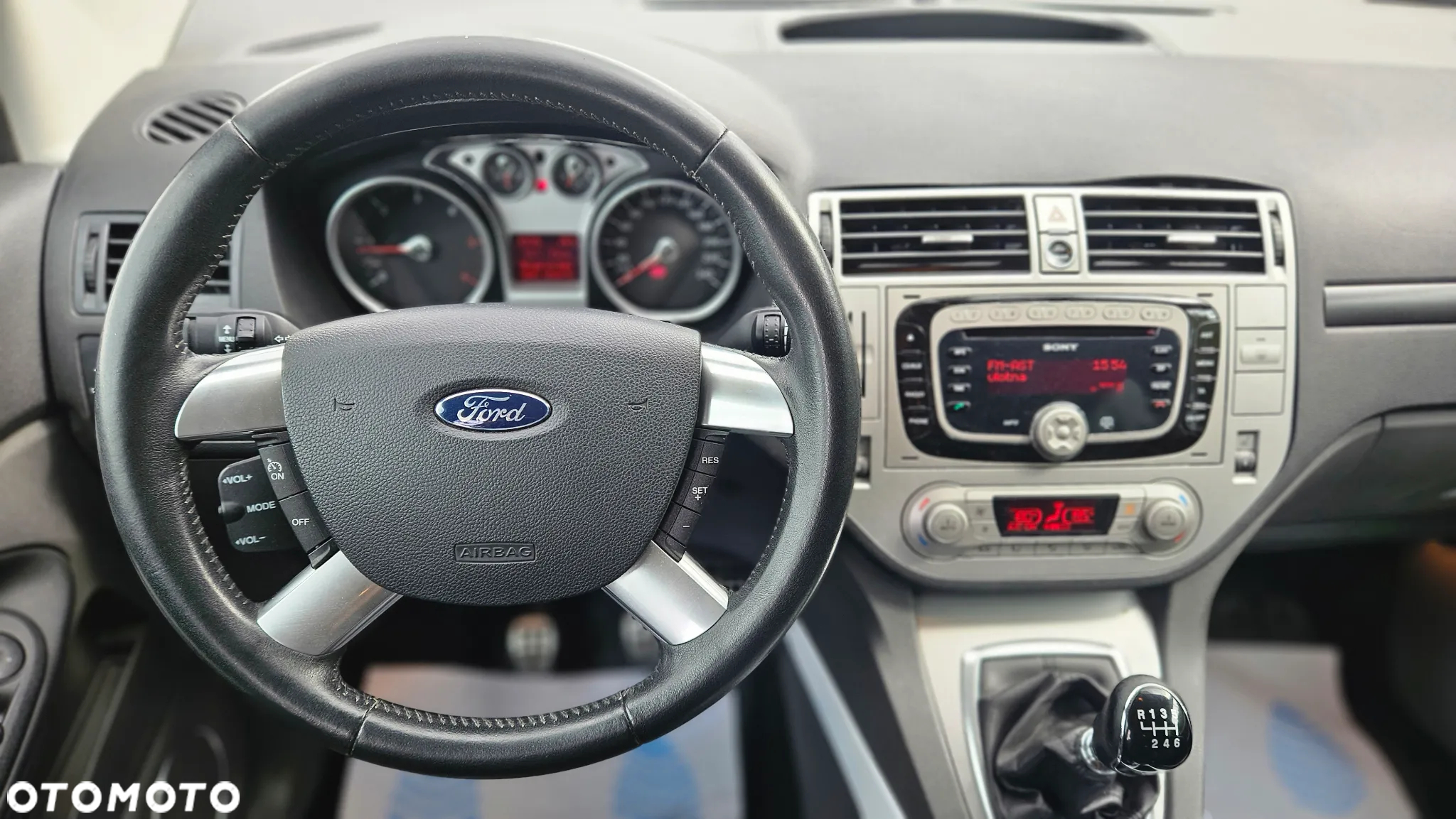 Ford Kuga 2.0 TDCi 4x4 Individual - 28