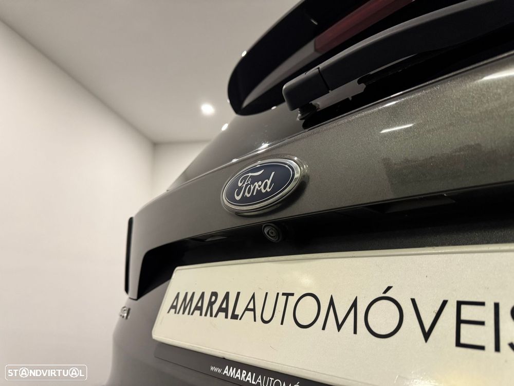 Ford Kuga 1.5 TDCi ST-Line Limited Edition - 18