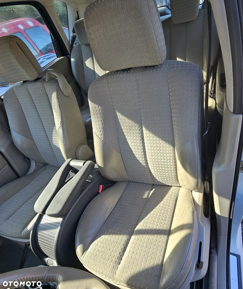 fotel / kanapa / Renault Scenic II - 1