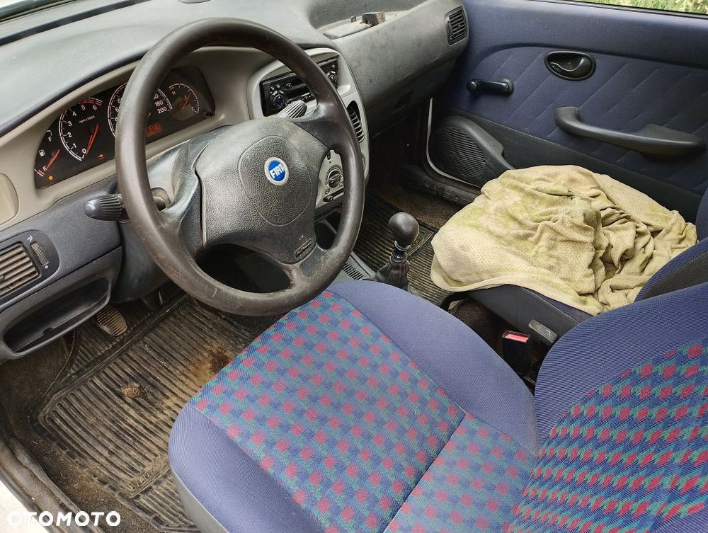 Fiat Strada - 7
