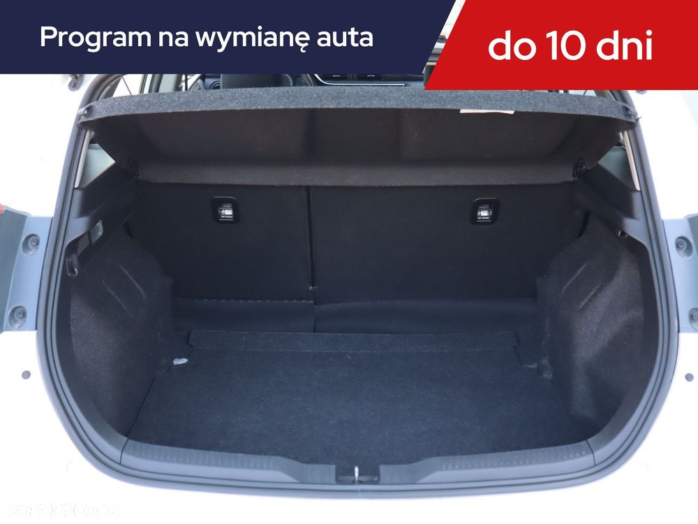 Toyota Auris - 15
