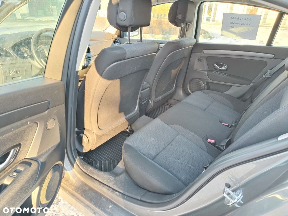 Renault Laguna - 6