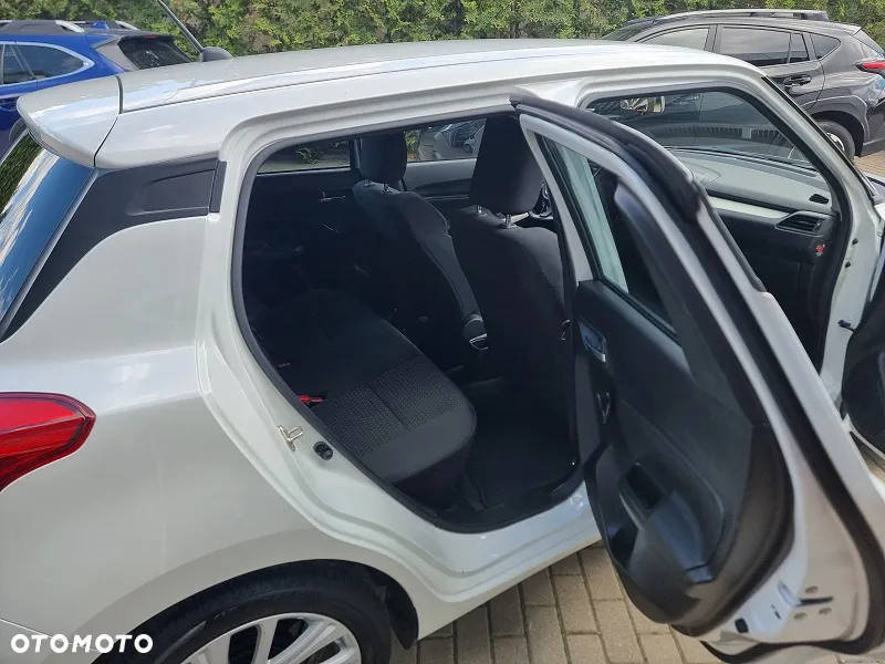 Suzuki Swift - 8