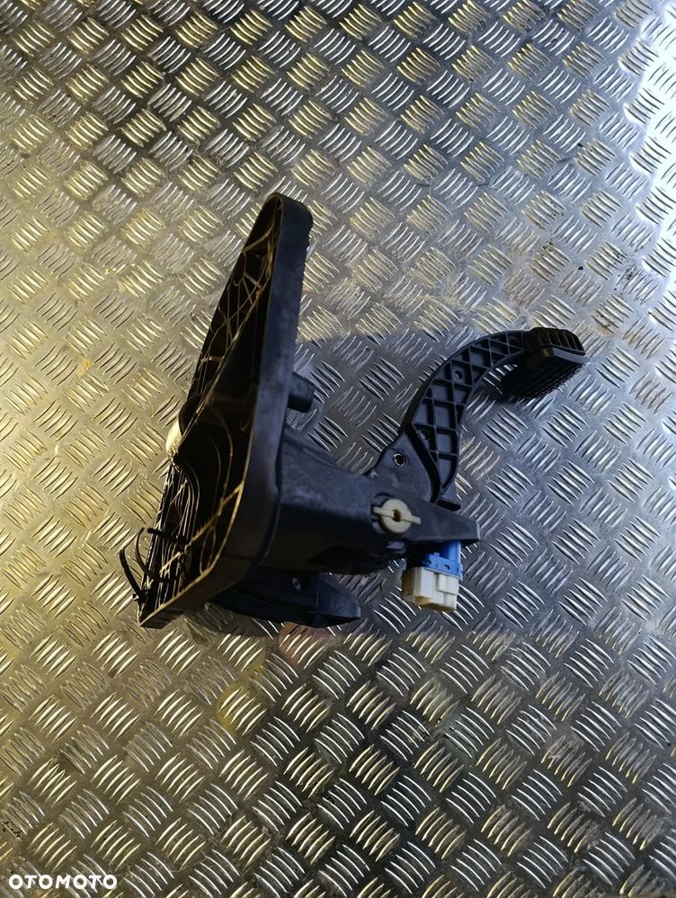 Pedał hamulca automat Iveco Daily 5801492034 - 3