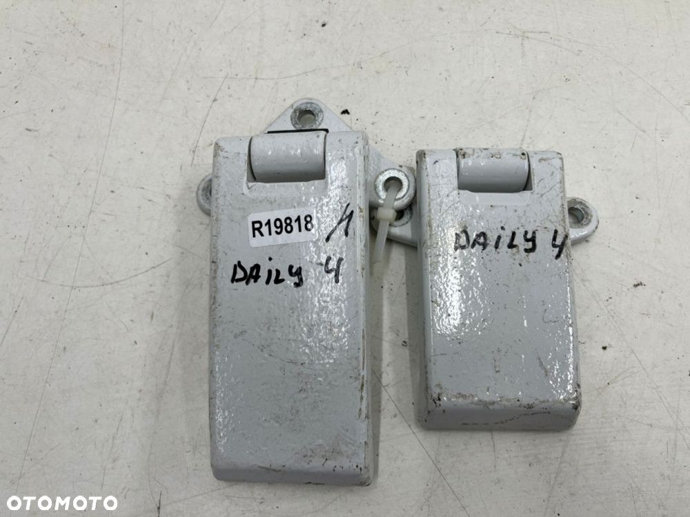 Zawias drzwi Iveco Daily 4 IV 14r.- zawiasy 180 stopni lewych prawych tylnych drzwi bagażnika - 8