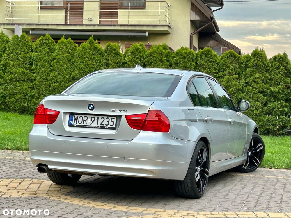 BMW Seria 3 - 23
