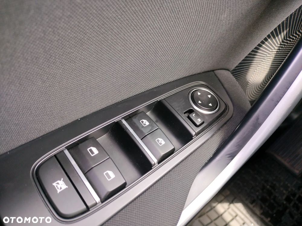 Kia Ceed 1.5 T-GDI M - 34