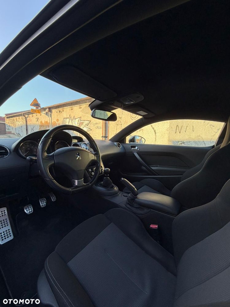 Peugeot RCZ 2.0 HDi FAP 160 - 24