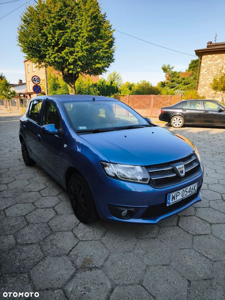 Dacia Sandero 1.2 16V Celebration - 1