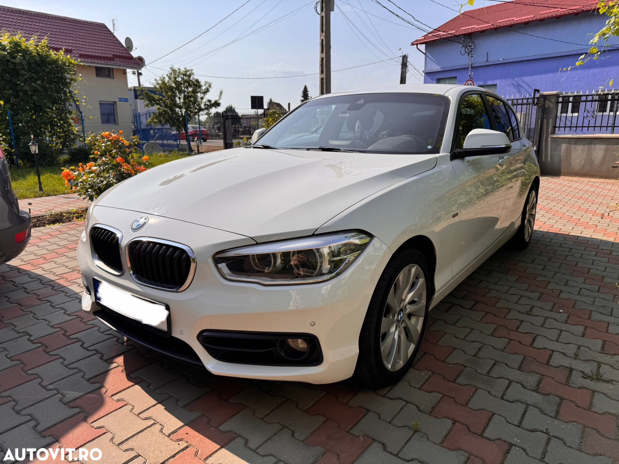 BMW Seria 1 120d xDrive AT Sport Line - 3