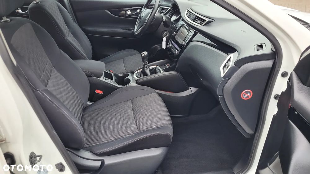 Nissan Qashqai 1.2 DIG-T Acenta EU6 - 13