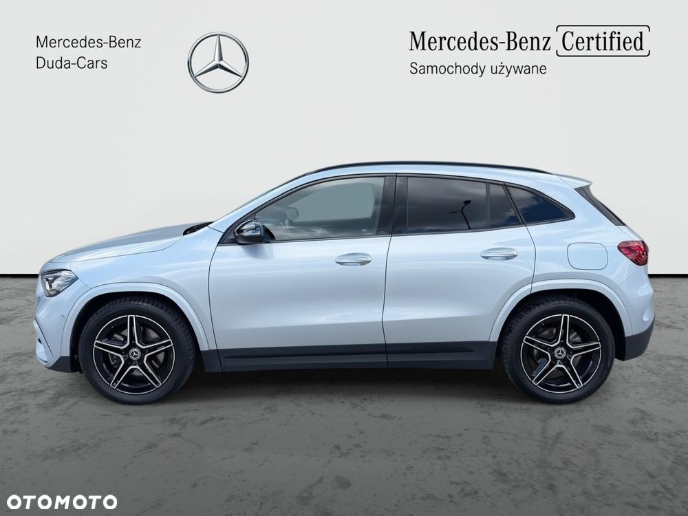 Mercedes-Benz GLA 200 AMG Line - 3