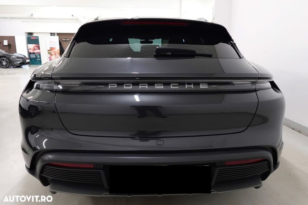 Porsche Taycan 4S - 5