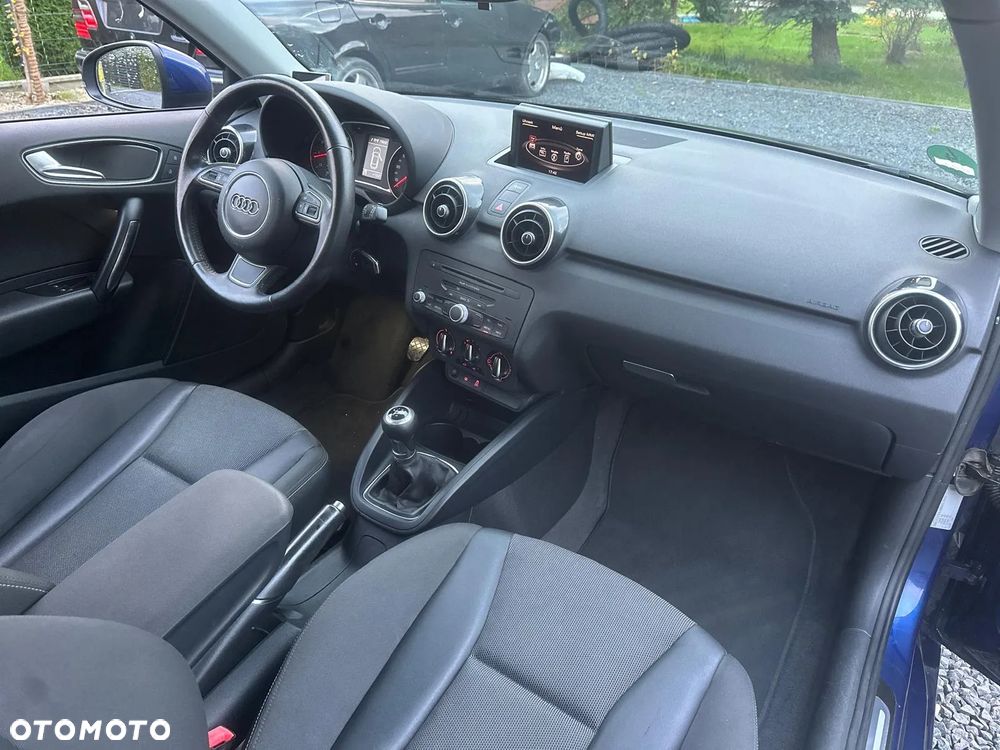 Audi A1 1.2 TFSI Ambition - 10