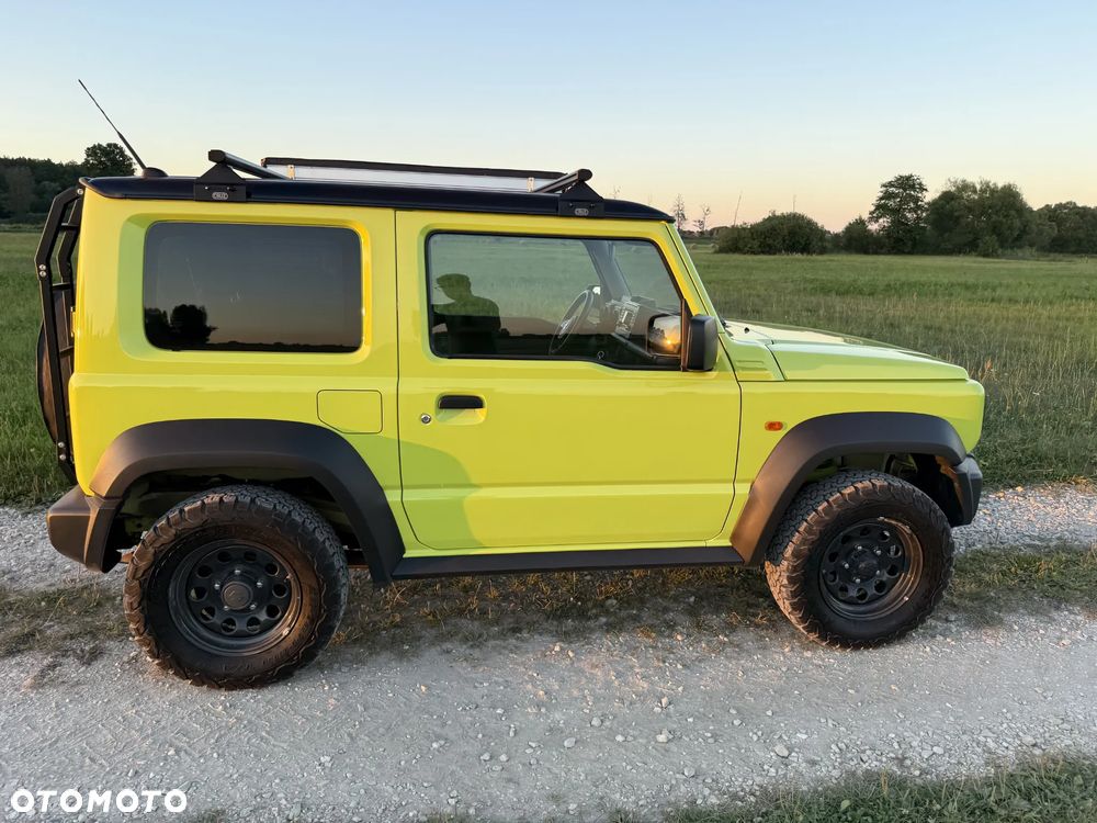 Suzuki Jimny 1.5 Elegance - 38