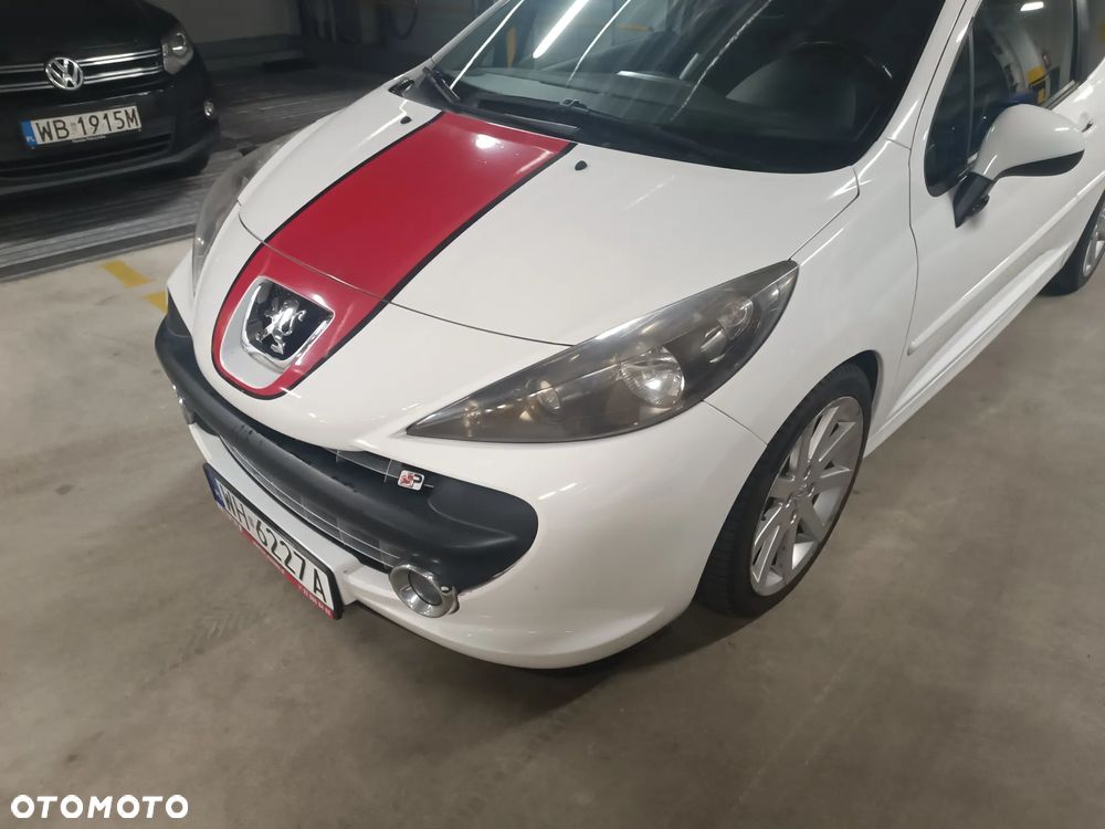 Peugeot 207 RC - 5