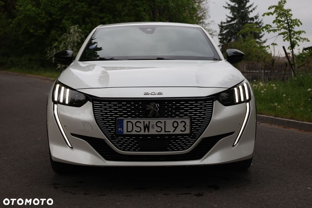 Peugeot 208 1.2 PureTech GT S&S EAT8 - 5
