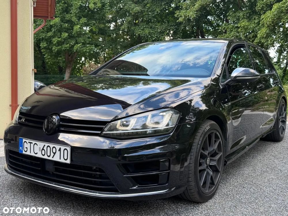 Volkswagen Golf - 8