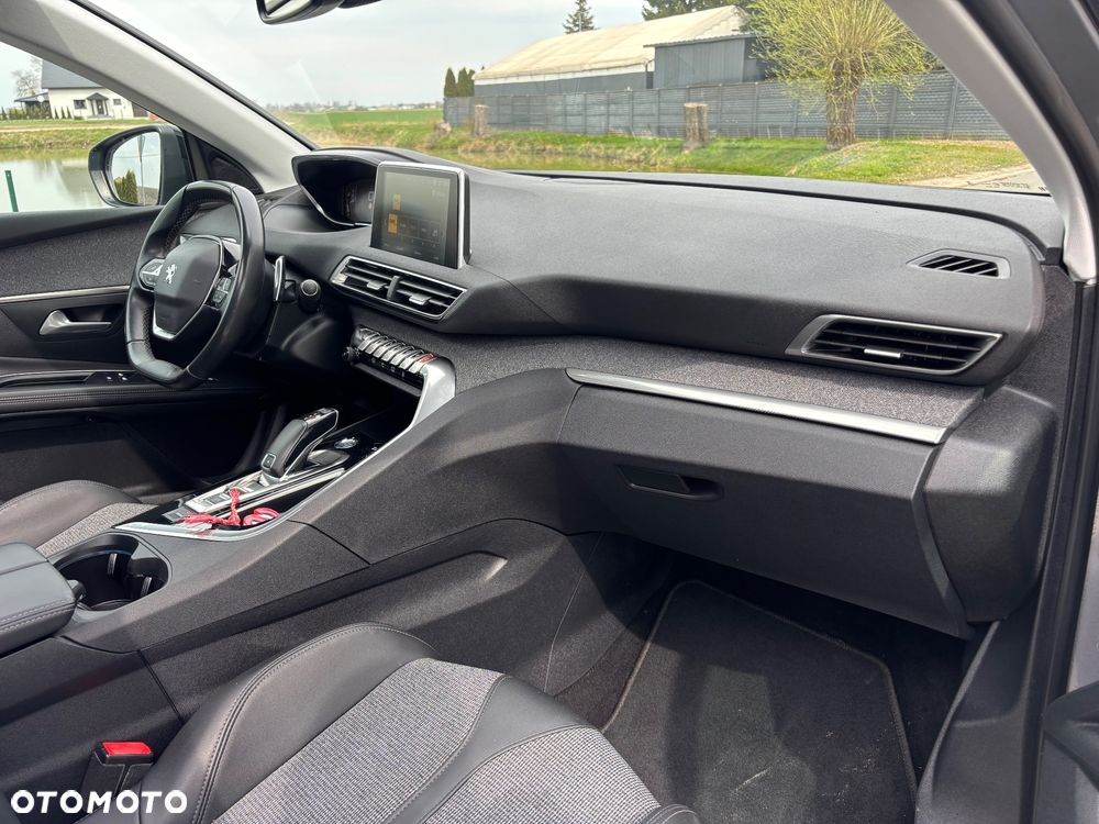 Peugeot 5008 BlueHDi 130 EAT8 Allure - 18