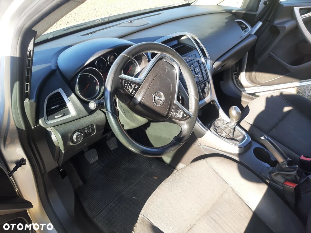 Opel Astra 1.7 CDTI - 5