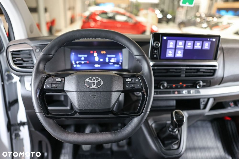 Toyota Proace Verso - 38
