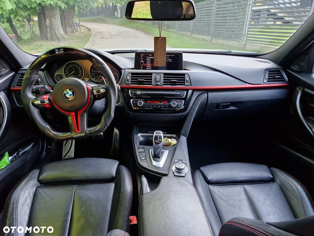 BMW Seria 3 335i Edition Sport - 28