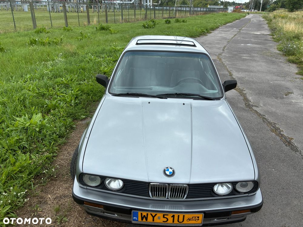BMW Seria 3 325iX - 8