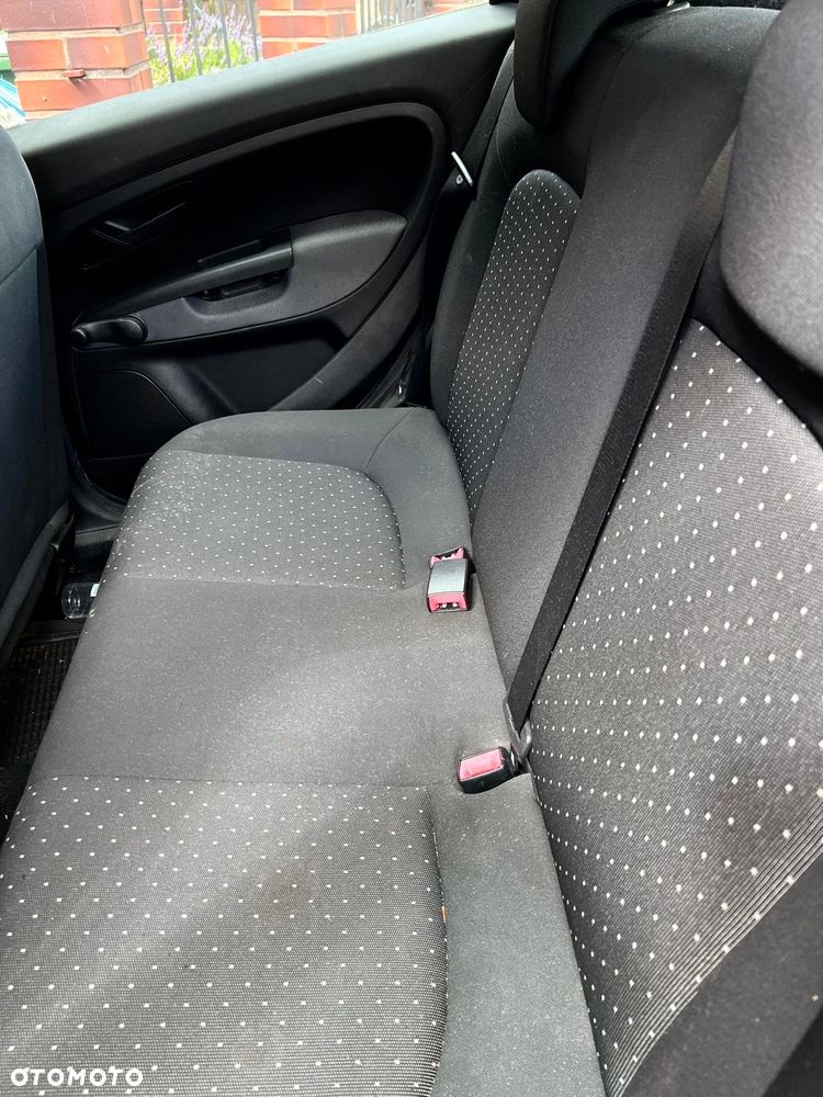 Fiat Punto - 14