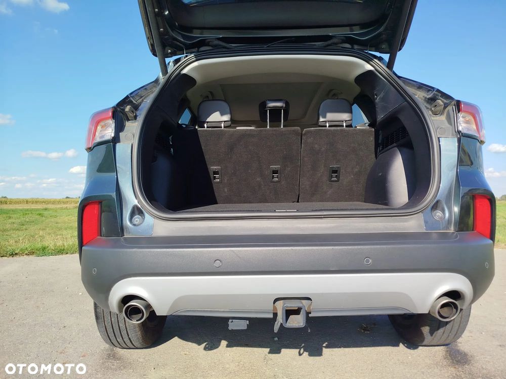 Ford Escape 2.0 EcoBoost AWD Titanium - 17