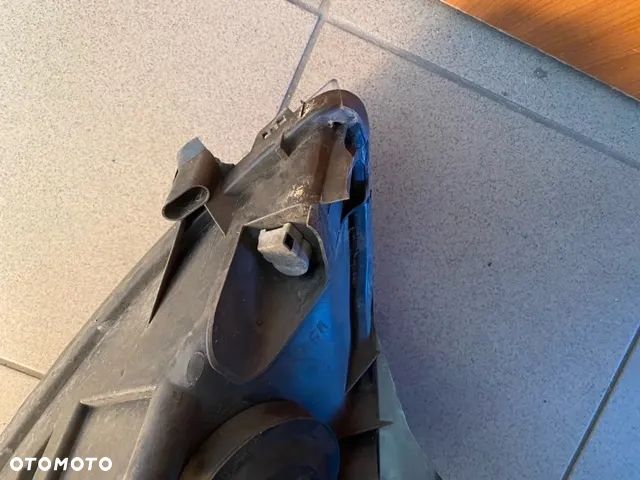 LAMPA PRZÓD PRAWA REFLEKTOR PEUGEOT EXPERT II 89902604 - 4