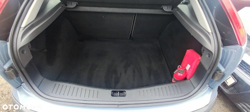 Ford Focus 1.6 Sport - 29