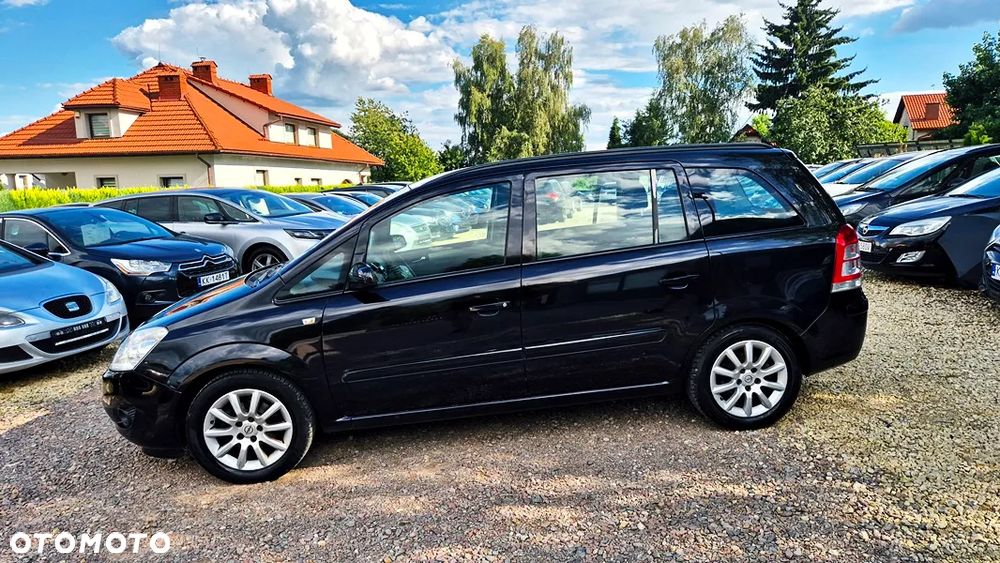 Opel Zafira 1.8 Innovation 110 Jahre - 22