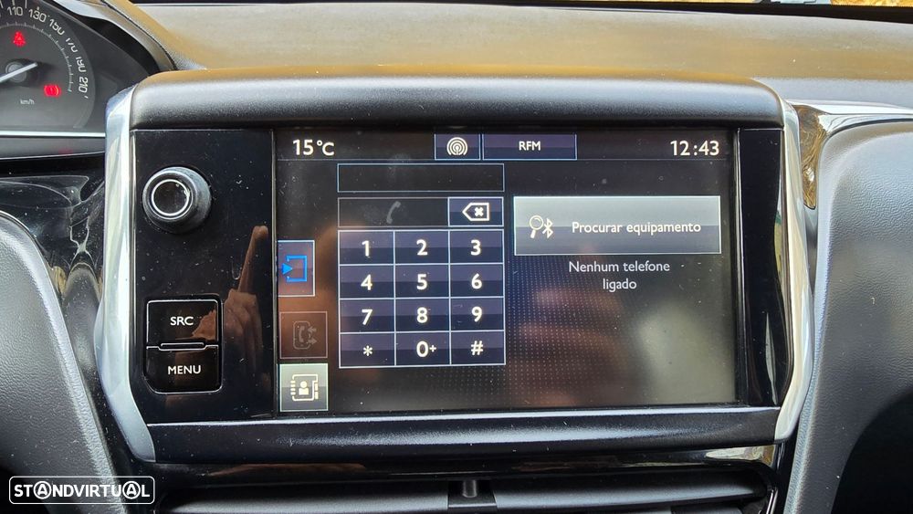 Peugeot 208 1.2 PureTech Style - 27