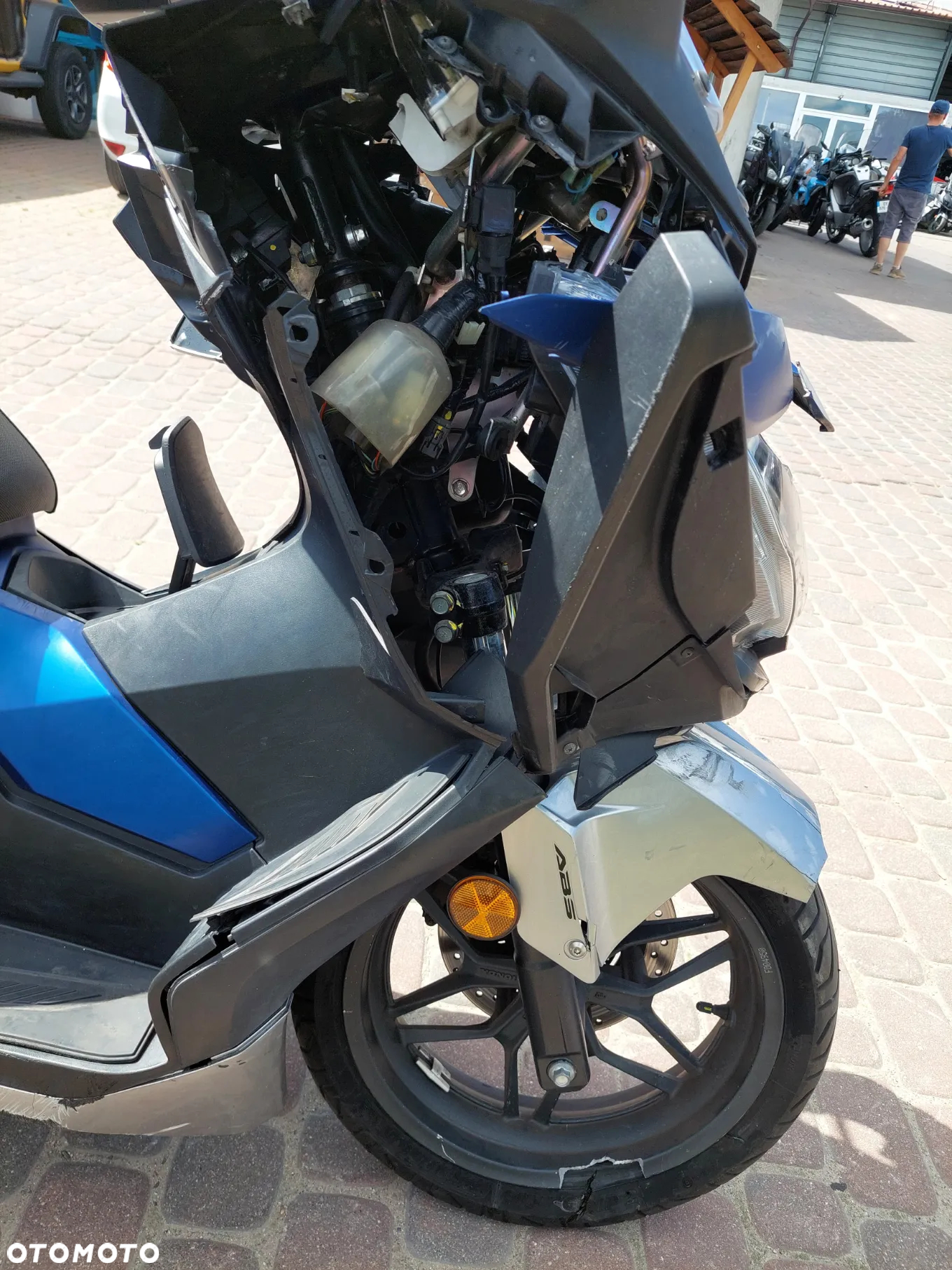 Honda NSS - 13