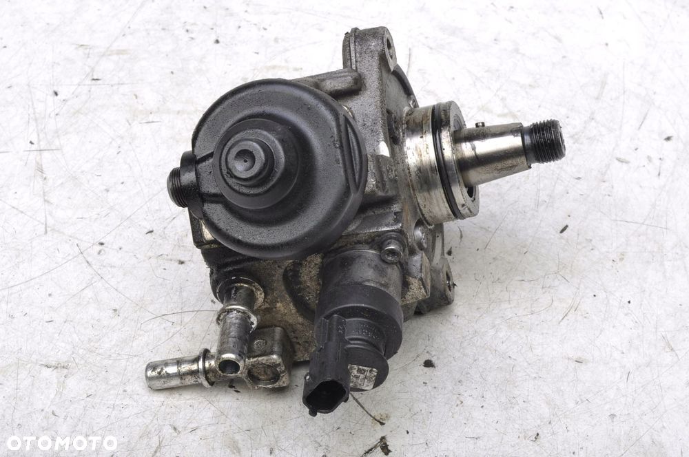HYUNDAI IX35 2.0 CRDI 136KM POMPA WTRYSKOWA P0 0445010598  33100-2F600 - 3