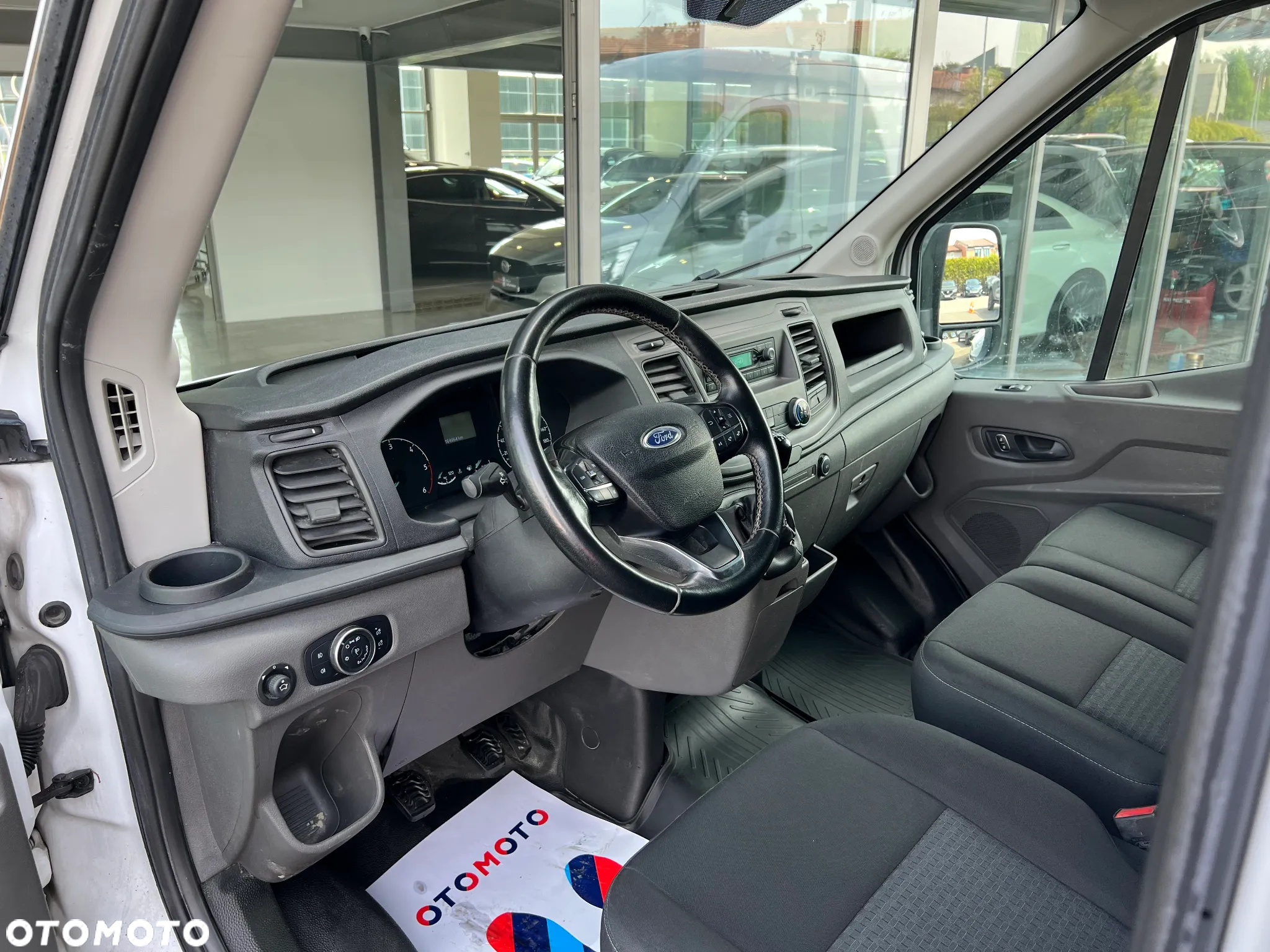 Ford Transit - 21