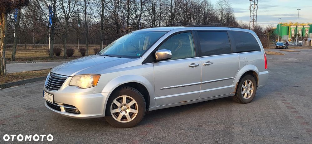 Chrysler Town & Country 3.6 Touring - 2