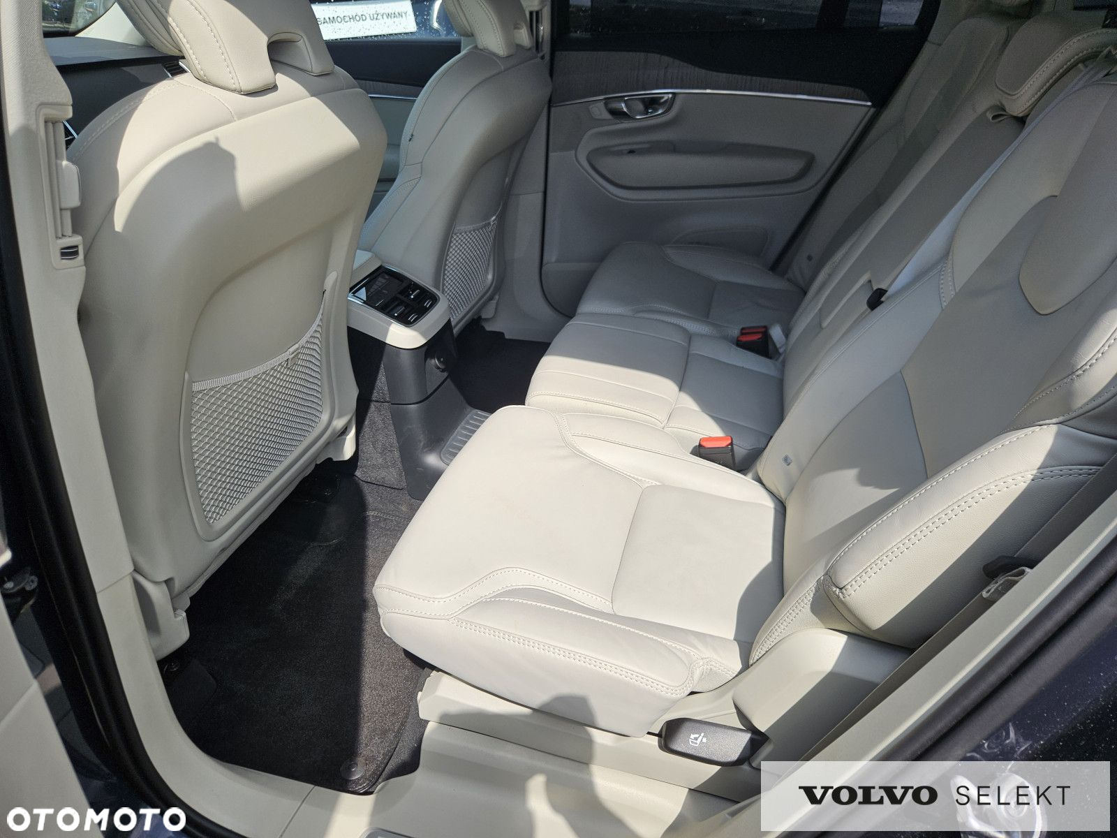 Volvo XC 90 - 30