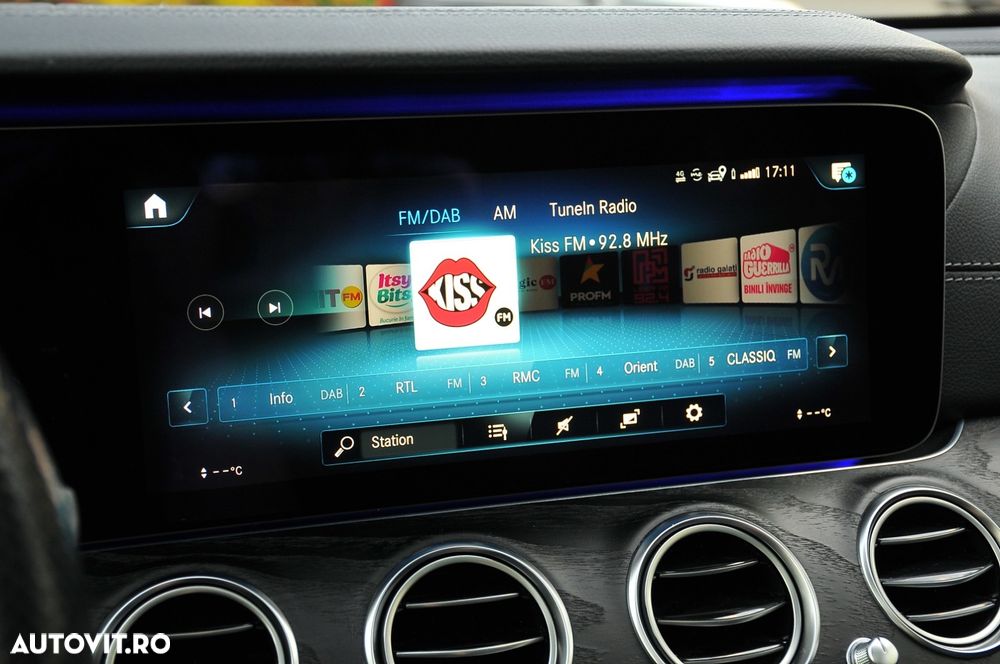 Mercedes-Benz E - 19