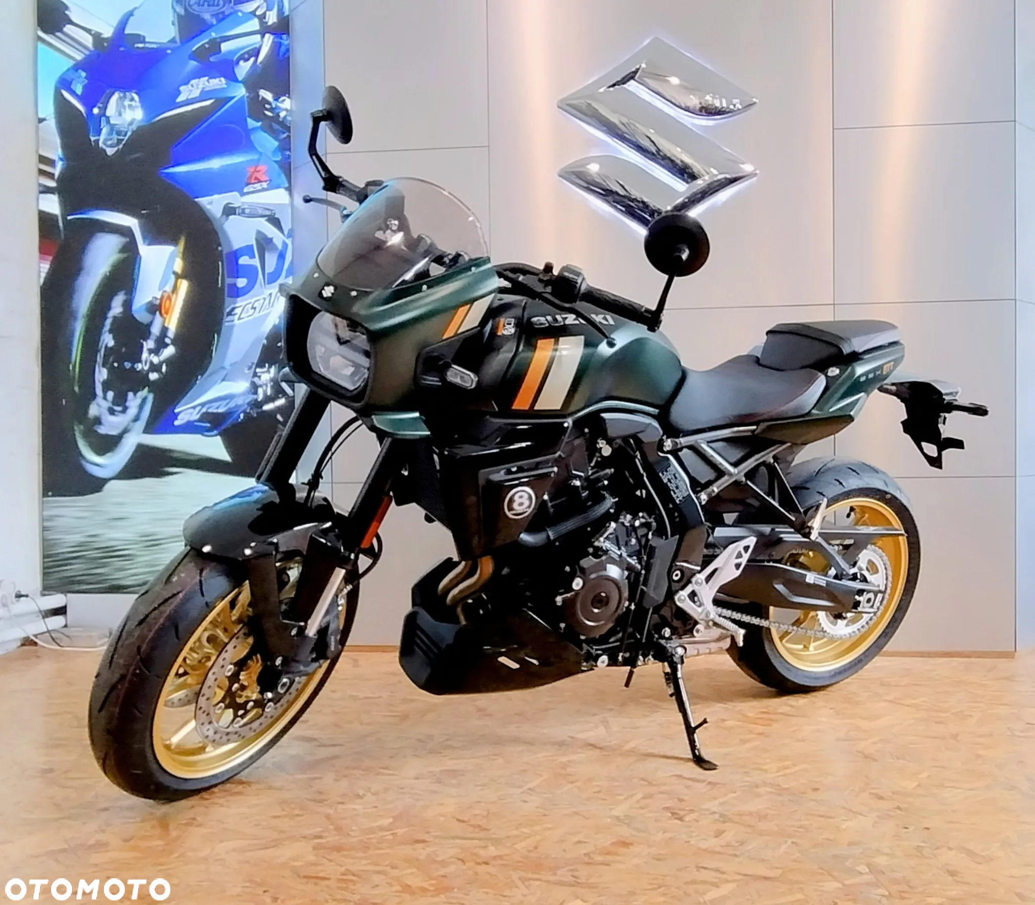 Suzuki GSX - 8