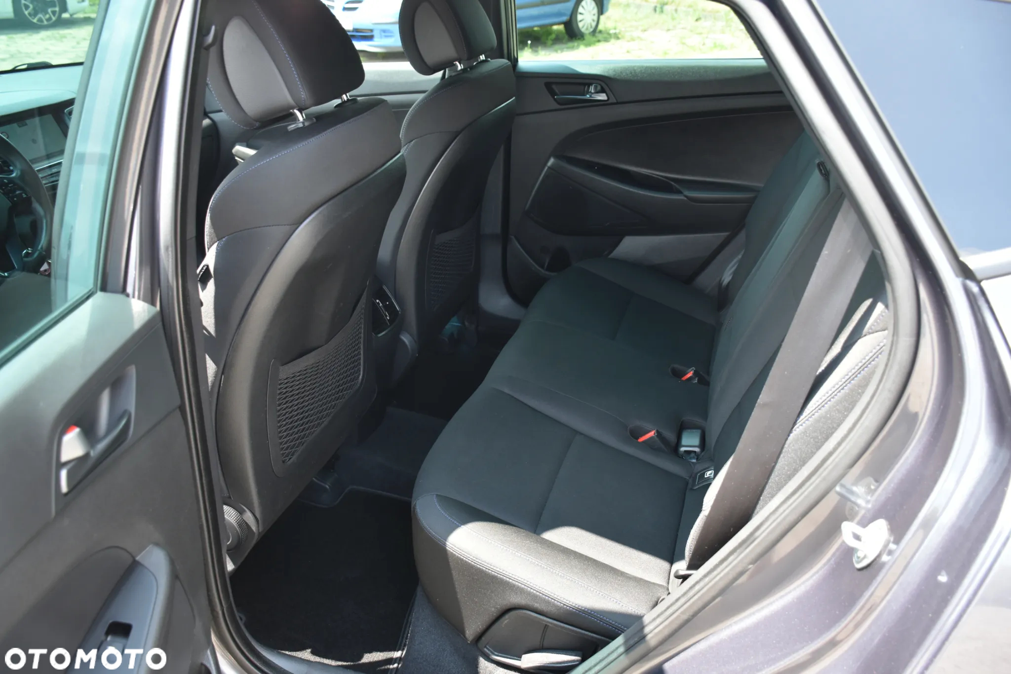Hyundai Tucson blue 1.6 GDi 2WD Passion - 19