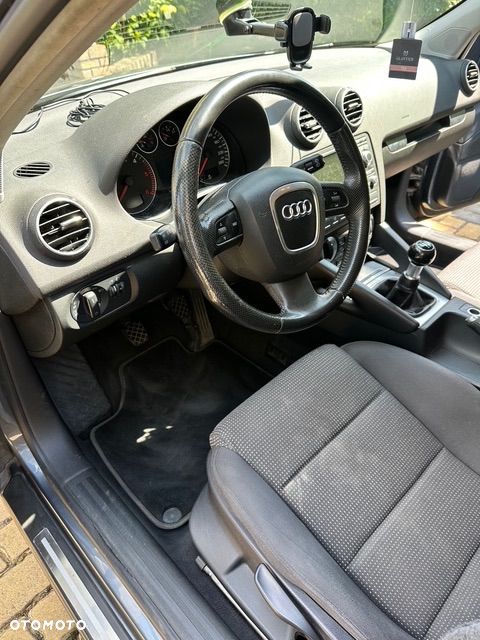Audi A3 - 8