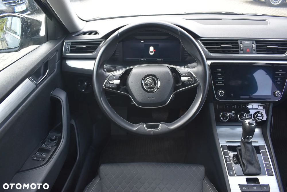 Skoda Superb 2.0 TDI SCR Ambition DSG - 23