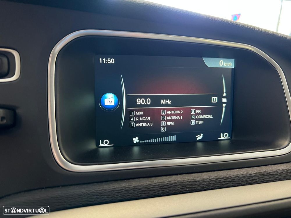 Volvo V40 2.0 D2 Momentum - 28