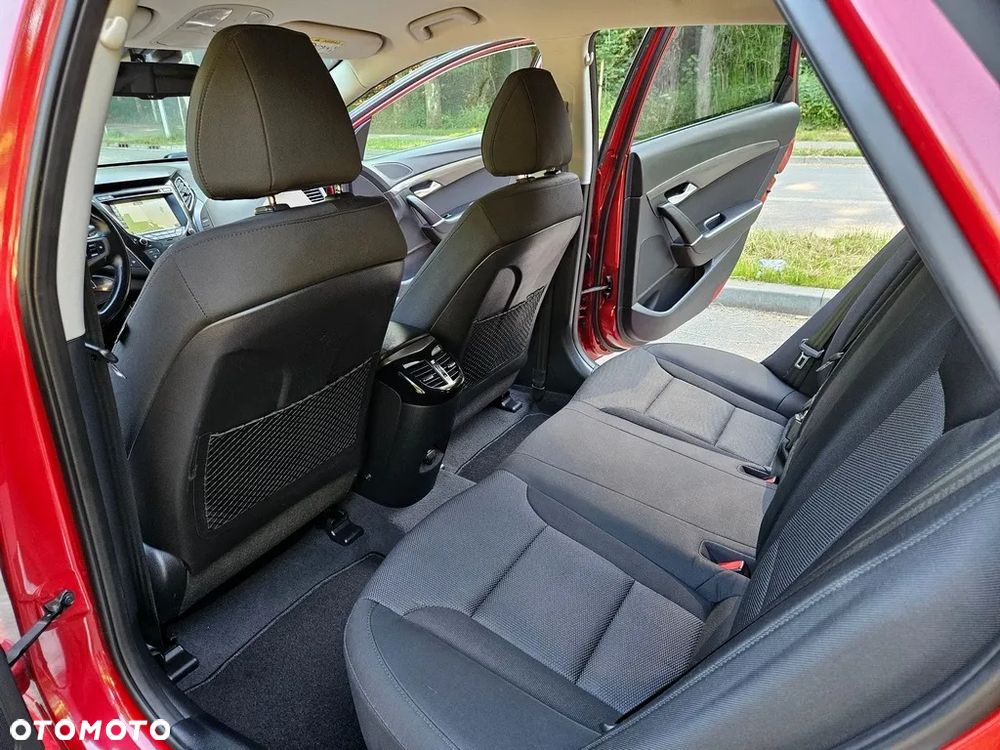 Hyundai i40 - 19