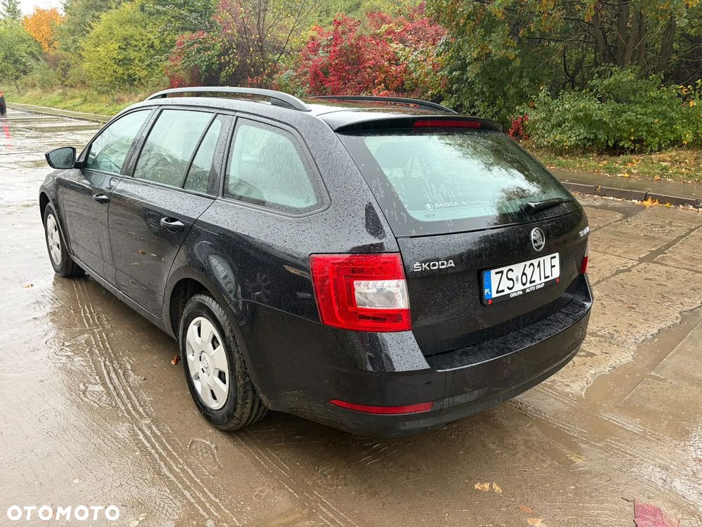 Skoda Octavia 2019 photo 2
