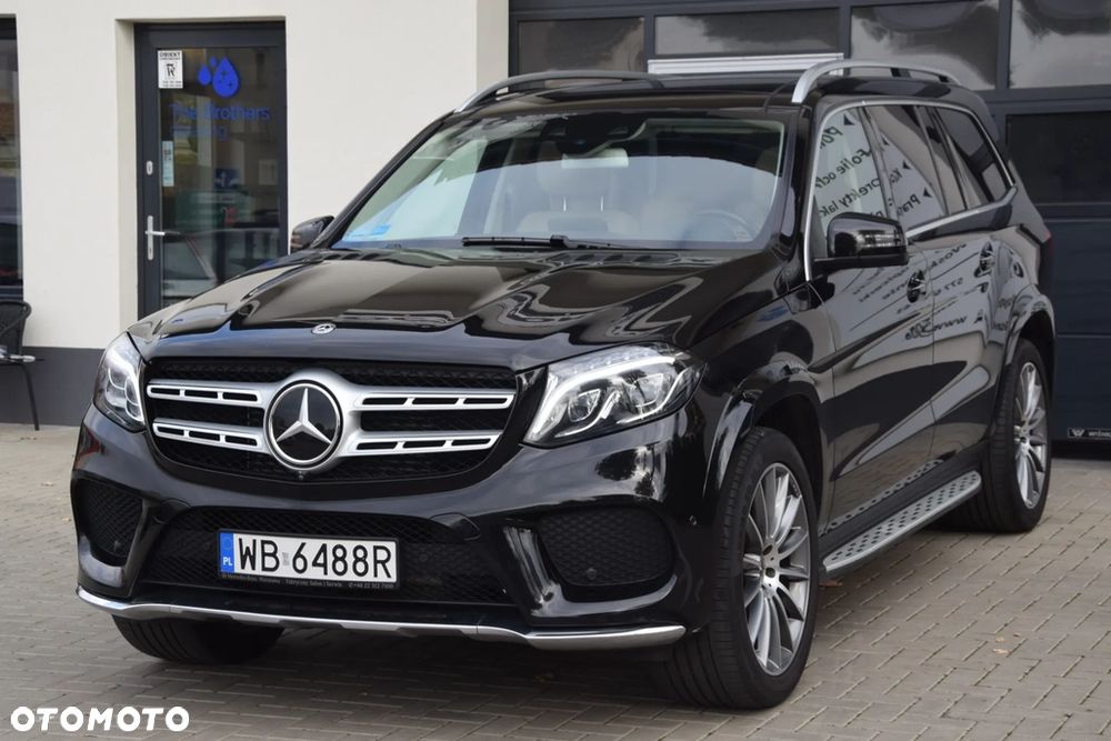 Mercedes-Benz GLS - 24
