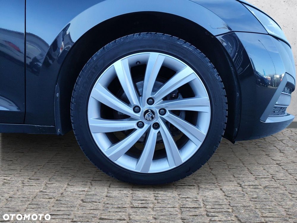 Skoda Octavia 2.0 TDI Style DSG - 28